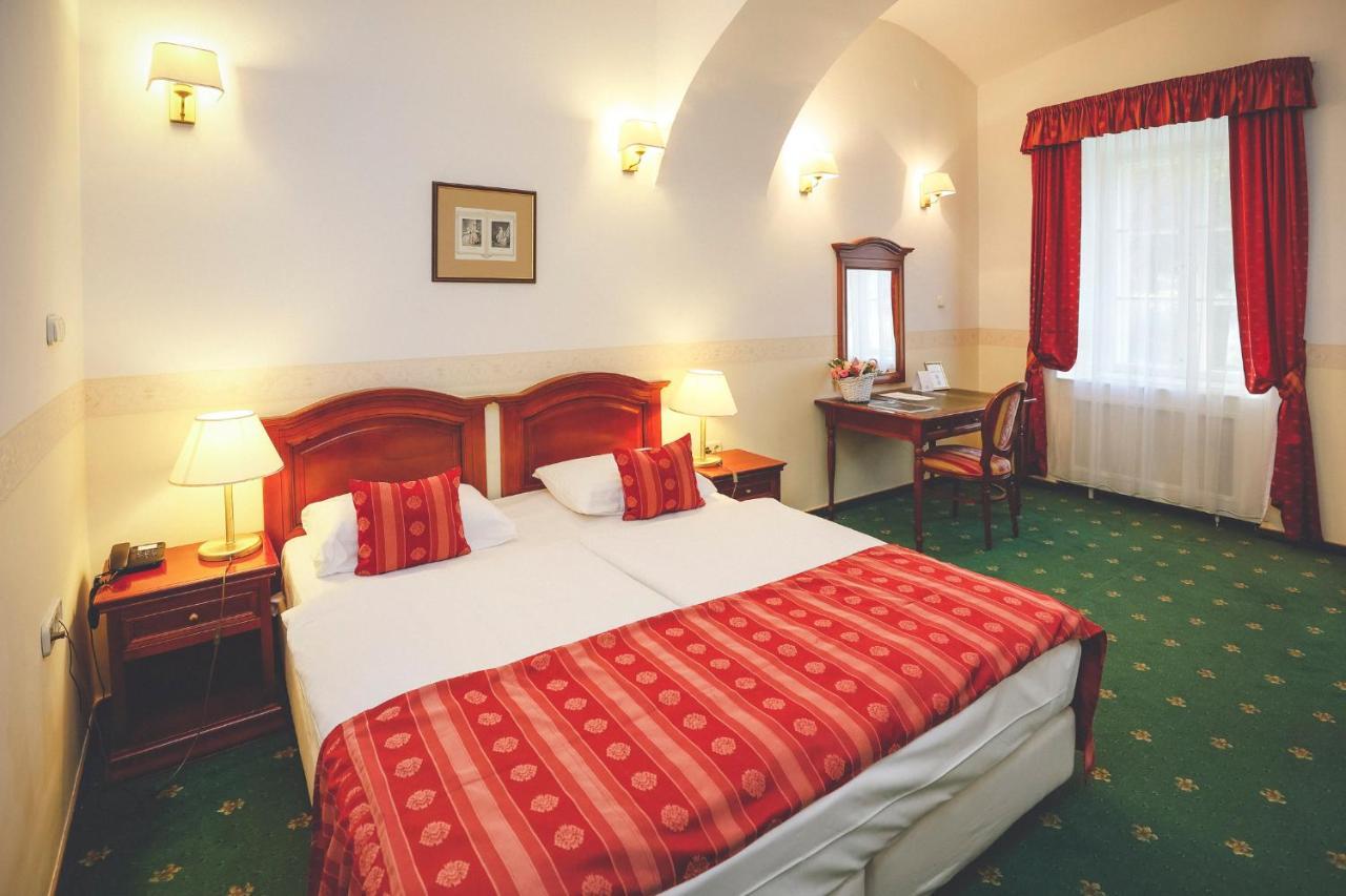 Hotel Szidonia Castle Röjtökmuzsaj Exteriér fotografie