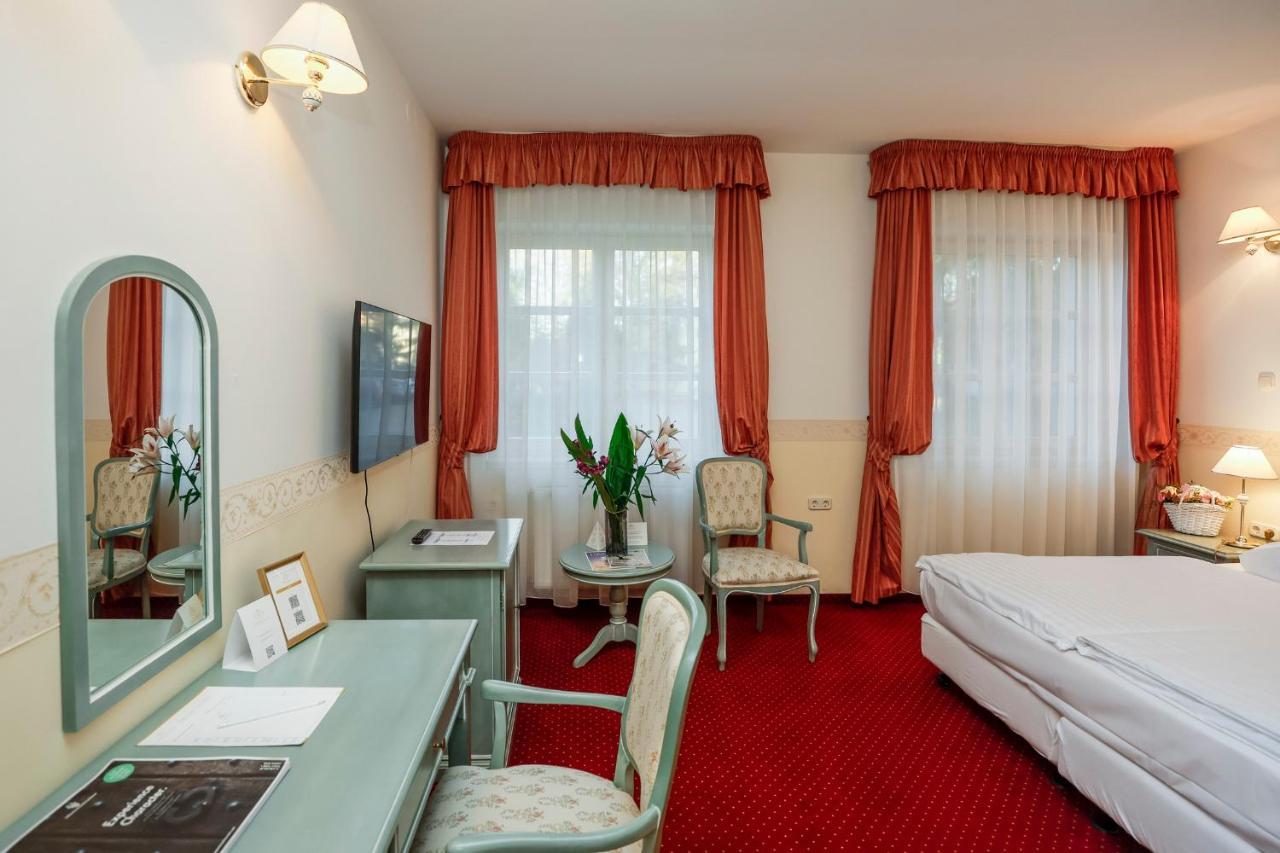 Hotel Szidonia Castle Röjtökmuzsaj Exteriér fotografie