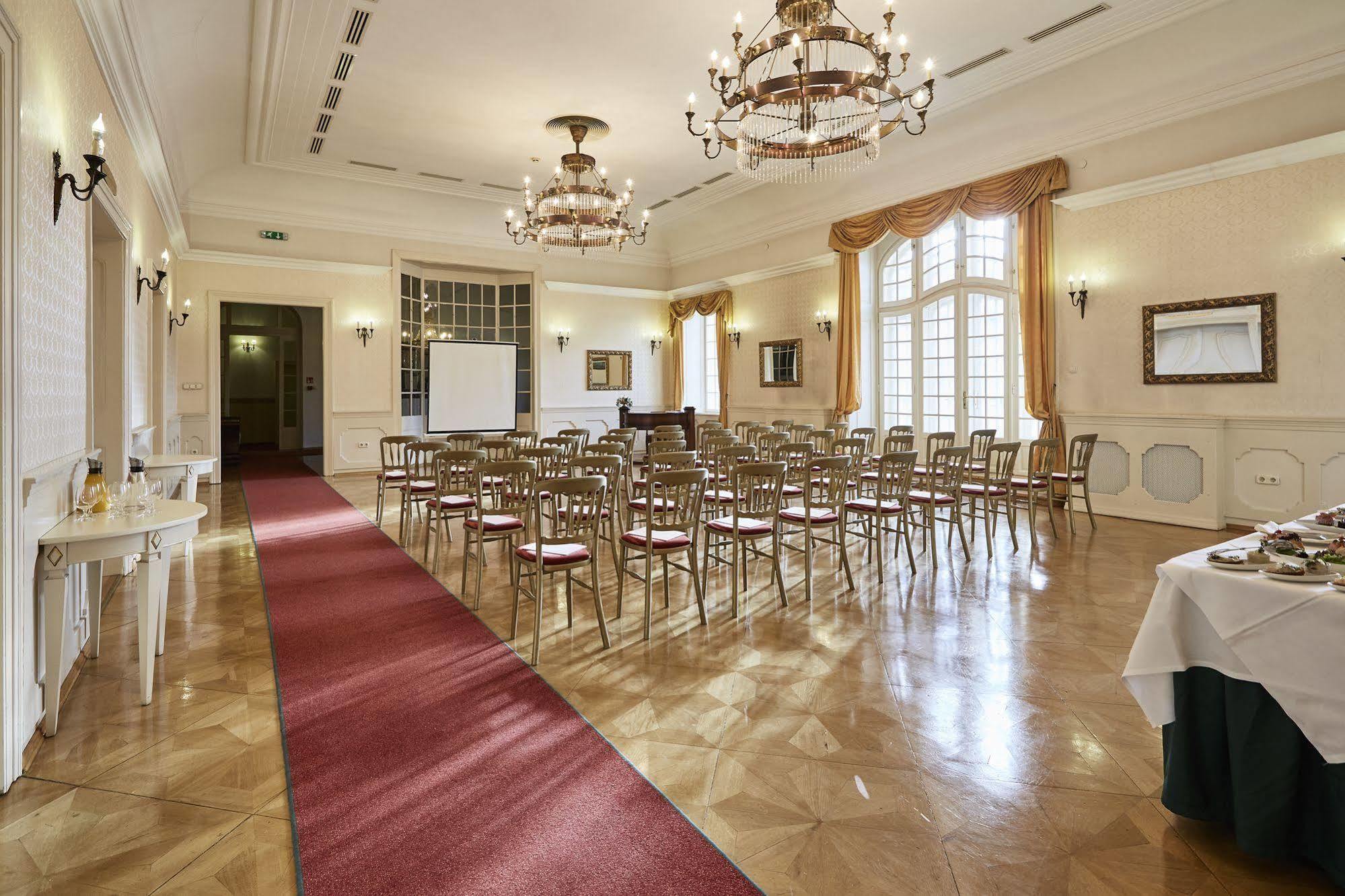 Hotel Szidonia Castle Röjtökmuzsaj Exteriér fotografie